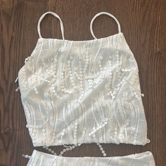 Two Piece Set - Picture 3 of 6